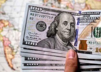 Dollar prices stable at major Egyptian banks