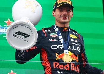 Verstappen takes record-equalling 9th win in a row