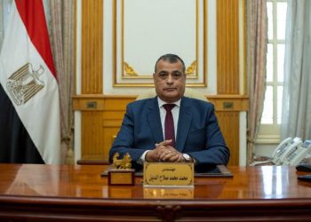 Military Production Ministry reviews report on executive status of national univ. for science, technology