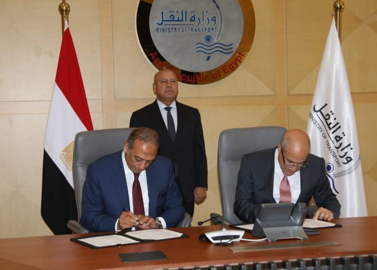 Transport min. attends signing of contract on setting up dry port in 10th of Ramadan 1 - Egyptian Gazette