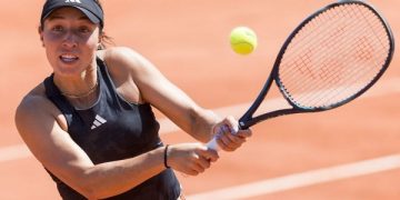 Pegula advances into DC quarters, Garcia upset