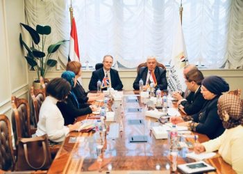 Higher education min. affirms strength of Egyptian-British relations in scientific research