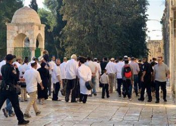 Dozens of Israeli settlers break into al-Aqsa Mosque