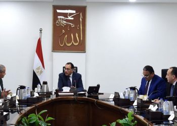 PM asserts gov’t keenness on providing basic goods in markets