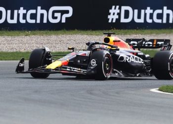 Verstappen tops opening practice at Dutch GP