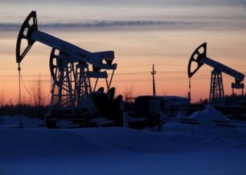 Oil prices down over growing global demand worries