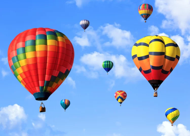 23 hot air balloons fly in Luxor, carrying 470 tourists 1 - Egyptian Gazette