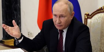 Putin praises Egypt’s accession to BRICS bloc