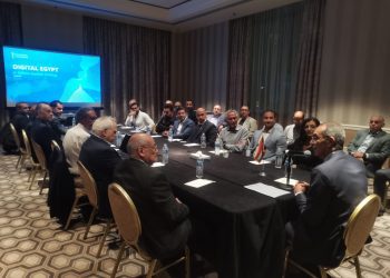 IT min. meets Egyptian businessmen in US