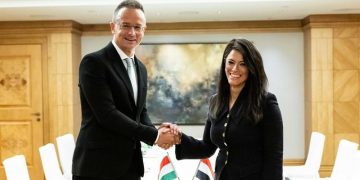 Egypt, Hungary probe promoting cooperation