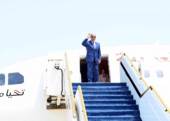 Sisi returns home, winding up visit UAE