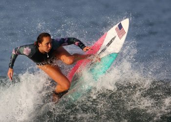 Moore, Toledo favourites for world Surfing titles
