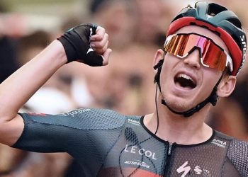 Kamna grabs Spanish Vuelta’s 9th stage