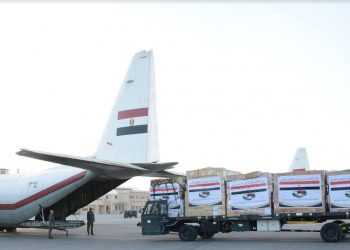 Egypt sends 3 military planes carrying humanitarian aid to Libya