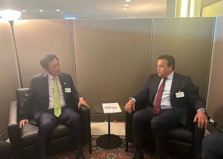 Health min. probes with his Singaporean counterpart boosting health cooperation 1 - Egyptian Gazette