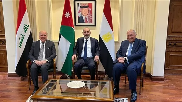 Egypt, Jordan, Iraq FMs discuss bolstering co-operation in economic, political spheres 2 - Egyptian Gazette Egypt, Jordan, Iraq FMs discuss bolstering co-operation in economic, political spheres 1 - Egyptian Gazette