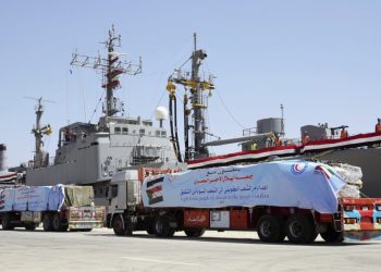 Egypt delivers hundreds of tons of relief aid supplies to Sudan by sea