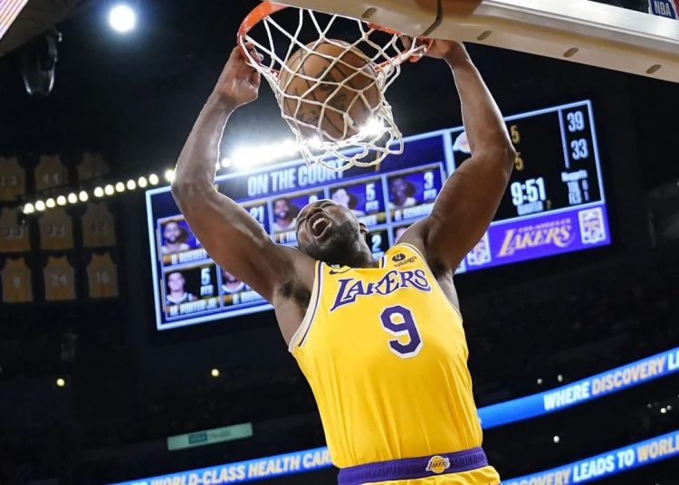 Cavaliers reach agreement to bring back center Tristan Thompson on 1-year contract 1 - Egyptian Gazette Los Angeles Lakers centre Tristan Thompson