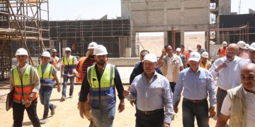 Transport minister follows up 1st line of high-speed train 1 - Egyptian Gazette Transport minister follows up 1st line of high-speed train