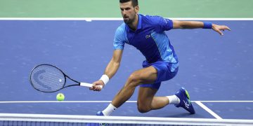 Djokovic powers Serbia into Davis Cup quarters