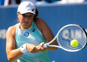 Wozniacki, Swiatek, Djokovic roll on at US Open