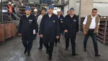 Military production minister inspects Helwan Casting Company