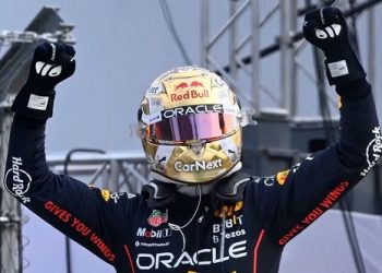 Verstappen bids for 10th straight F1 win