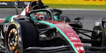 China’s Zhou extends F1 contract with Alfa Romeo to 2024
