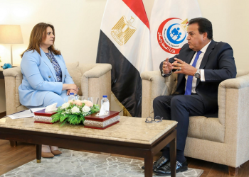 Health, Emigration ministers discuss mechanisms to implement demands of Egyptian doctors abroad