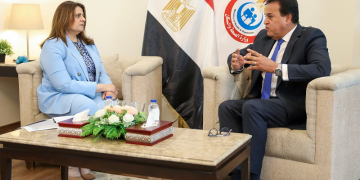 Health, Emigration ministers discuss mechanisms to implement demands of Egyptian doctors abroad 1 - Egyptian Gazette Health, Emigration ministers discuss mechanisms to implement demands of Egyptian doctors abroad