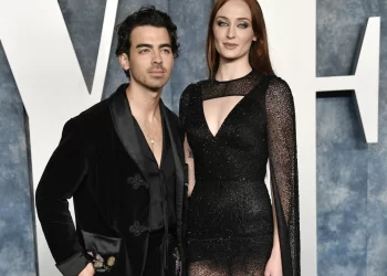 Joe Jonas files for divorce from Sophie Turner after 4 years of marriage, 2 daughters