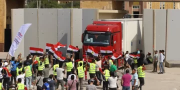 Egyptian Red Crescent sends 84 aid-laden trucks to Gaza Strip