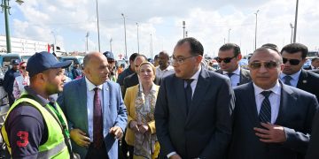 Madbouli inspects projects in Alex.