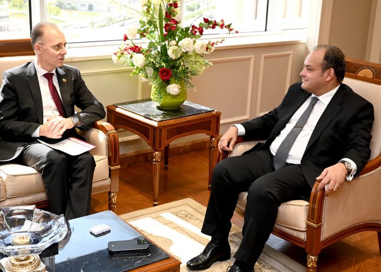 Trade minister, Bulgarian amb. discuss boosting economic co-operation 1 - Egyptian Gazette