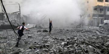 PLO committee secretary in talks with Egypt FM on Israeli aggression on Gaza 1 - Egyptian Gazette PLO committee secretary in talks with Egypt FM on Israeli aggression on Gaza