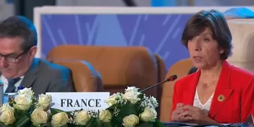 French diplomat unveils additional humanitarian assistance to Palestinians