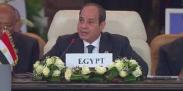 Sisi inaugurates Cairo Peace Summit