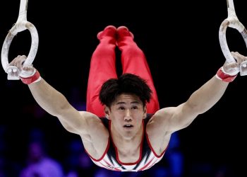 Chiba inspires Japan at gymnastics worlds