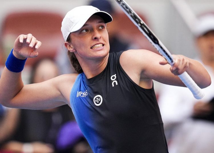 Swiatek coasts to China Open title 1 - Egyptian Gazette Iga Swiatek