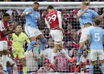 Man City win gives Arsenal belief, says Martinelli