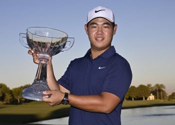 Kim becomes youngest to win 3 PGA titles since Woods