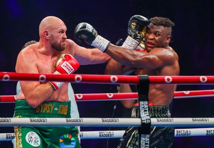 Britain's Tyson Fury (L) fights against Cameroonian-French Francis Ngannou during their heavyweight boxing match in Riyadh.
