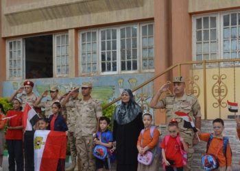 Armed Forces honor sons of martyrs, injured on October War Victory anniv.