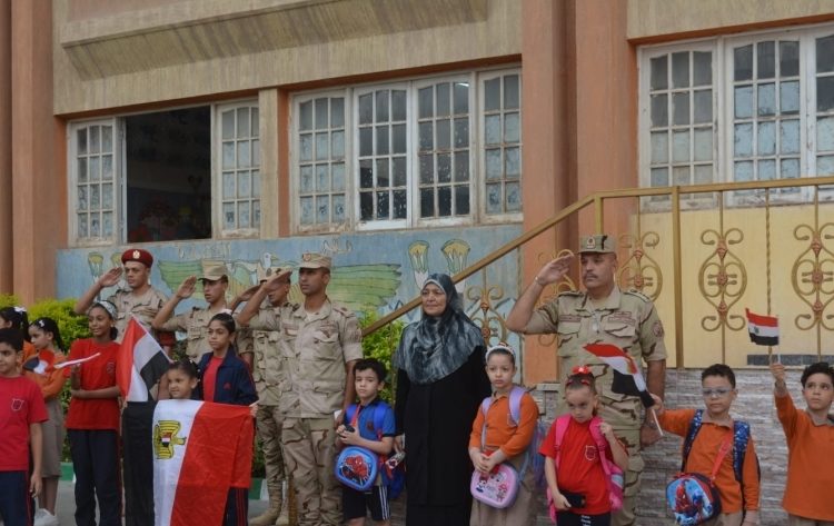 Armed Forces honor sons of martyrs, injured on October War Victory anniv. 1 - Egyptian Gazette