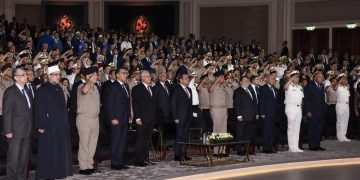 Sisi witnesses Armed Forces cultural seminar on Oct. anniversary