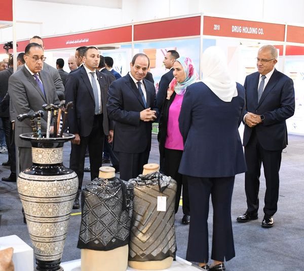 Sisi embarks on inspection tour of IMCE exhibition halls 1 - Egyptian Gazette