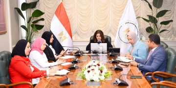 Emigration min.: Youths are future of Egypt