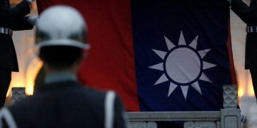UK trade commissioner pledges to increase trade with Taiwan during visit to island