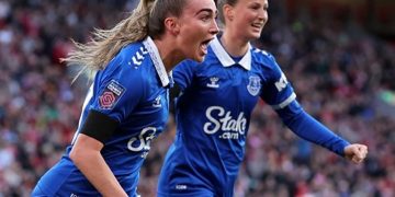 Everton stuns Liverpool, City goes top of WSL
