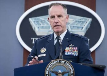 Pentagon: 900 US troops have deployed to Middle East amid heightened tensions